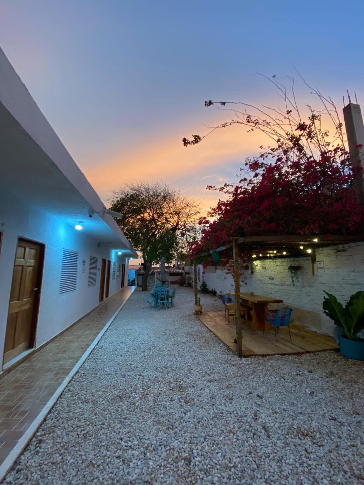 White Taganga Exterior foto